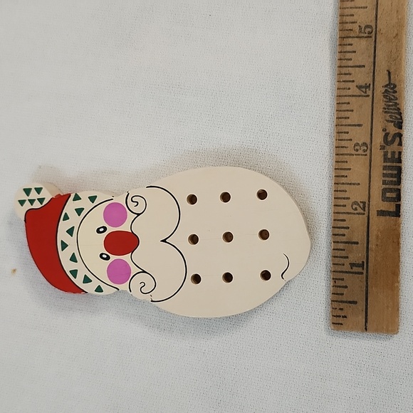 Vintage Wooden Santa Trinket Box and House Of Lloyd Santa Tic Tac Toe Game - Picture 13 of 16